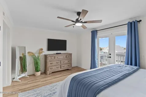 111 Florida Avenue Carolina Beach NC 28428