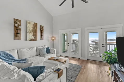 111 Florida Avenue Carolina Beach NC 28428