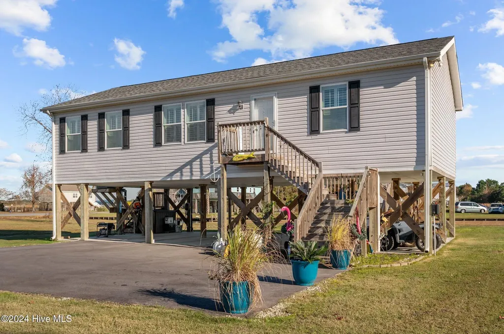 1134 Whichards Beach Road Chocowinity NC 27817