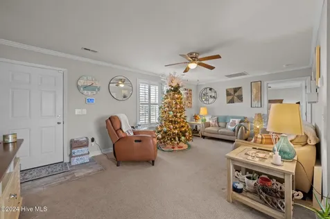 1134 Whichards Beach Road Chocowinity NC 27817