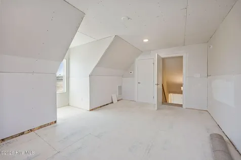 102 Golden Finch Drive Beaufort NC 28516