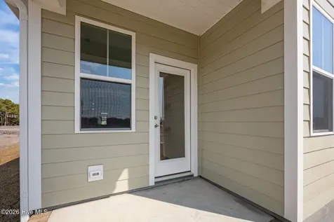 102 Golden Finch Drive Beaufort NC 28516