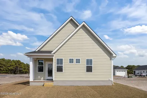 102 Golden Finch Drive Beaufort NC 28516