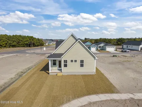 102 Golden Finch Drive Beaufort NC 28516