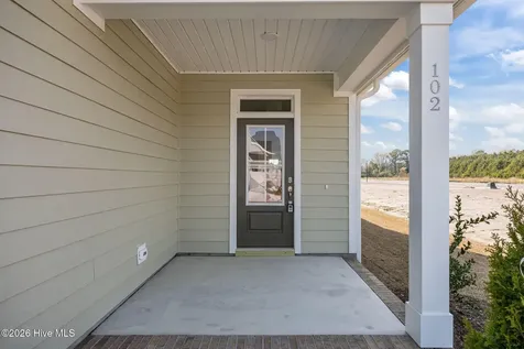 102 Golden Finch Drive Beaufort NC 28516