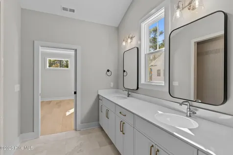 3359 Portside Drive SW Supply NC 28462