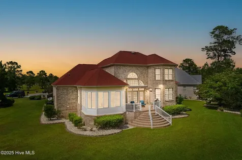 567 Fairburn Court NW Calabash NC 28467