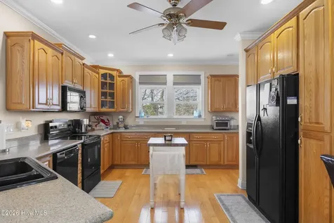 1031 Mallard Bay Road Hampstead NC 28443