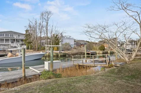 1031 Mallard Bay Road Hampstead NC 28443