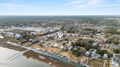 1031 Mallard Bay Road Hampstead NC 28443