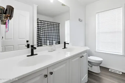 206 Pinto Place Jacksonville NC 28546