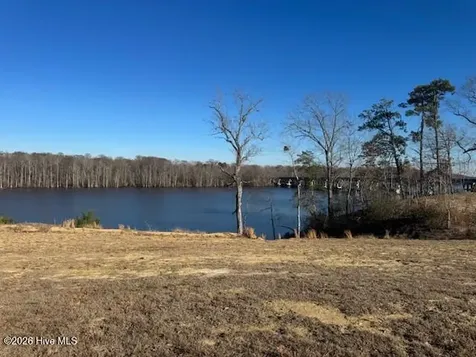 122 River Bluff Drive Winton NC 27986