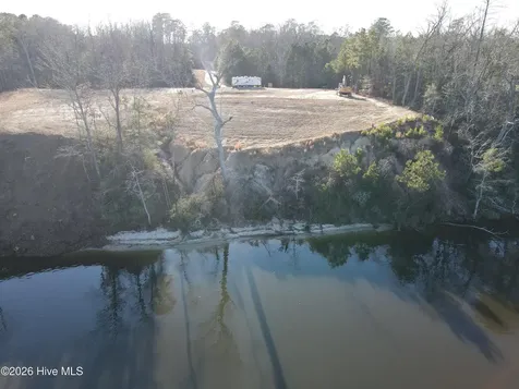122 River Bluff Drive Winton NC 27986
