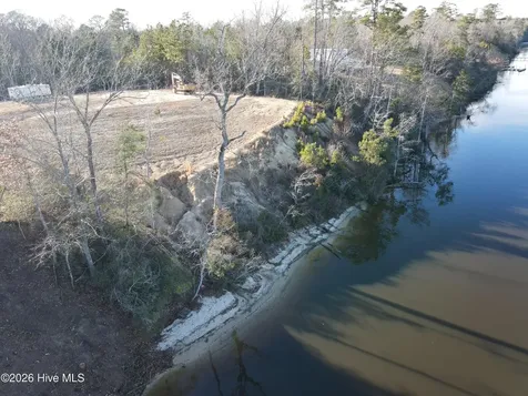 122 River Bluff Drive Winton NC 27986