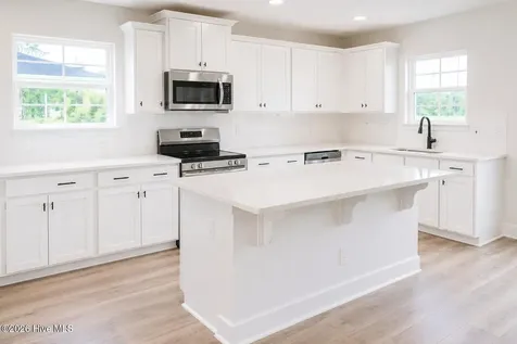 807 Hidden Bridge Drive Jacksonville NC 28546