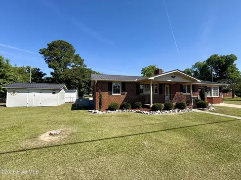 200 First Street Williamston NC 27892