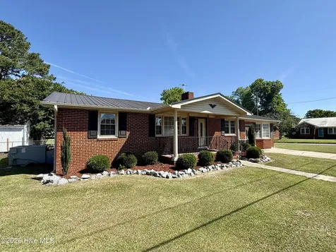 200 First Street Williamston NC 27892