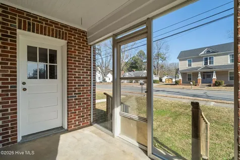503 N Pine Street Warsaw NC 28398
