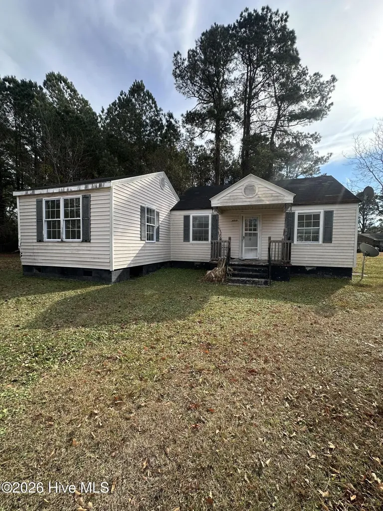 4539 Kay Circle Grifton NC 28530