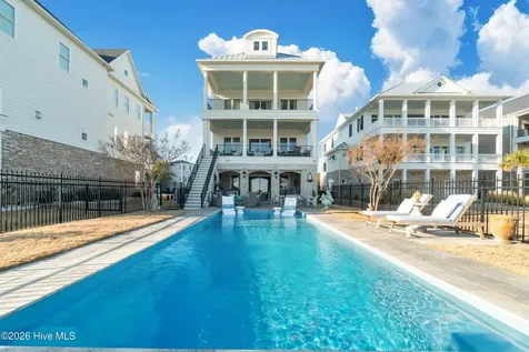 205 Back Street Newport NC 28570