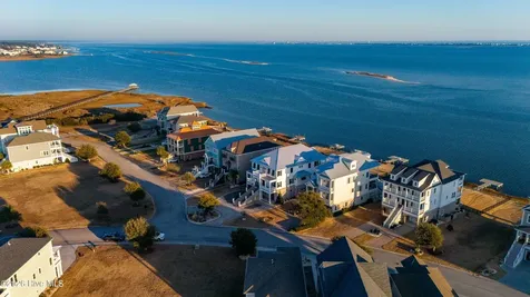 205 Back Street Newport NC 28570