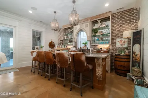 205 Back Street Newport NC 28570
