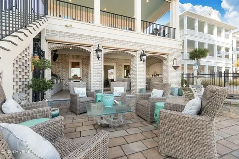 205 Back Street Newport NC 28570