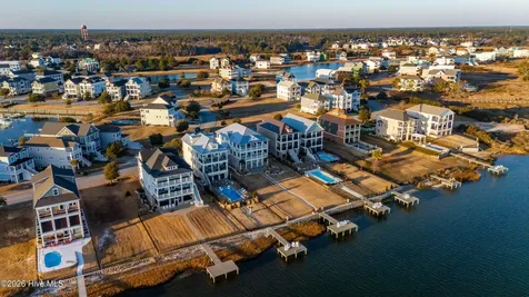 205 Back Street Newport NC 28570