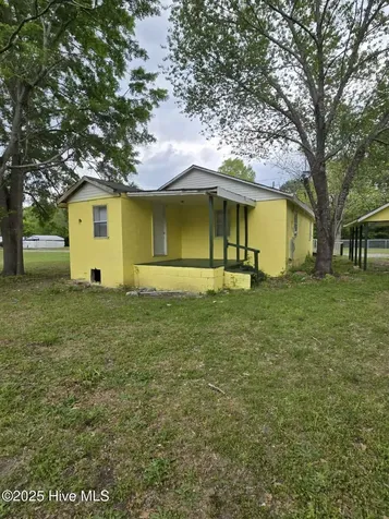 607 Washington Street Laurinburg NC 28352