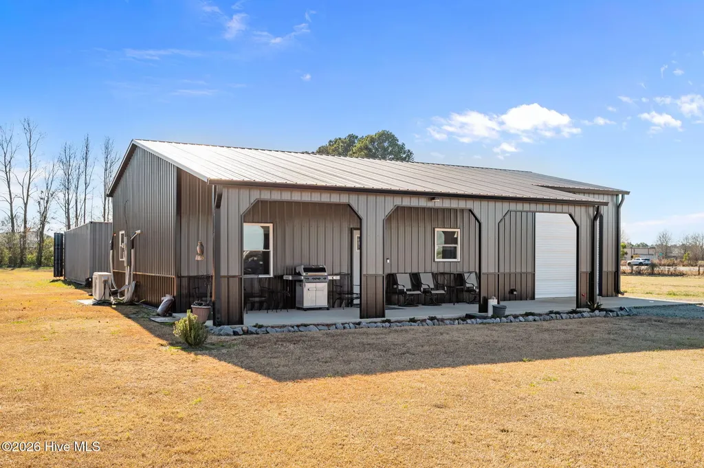 4176 Jolly Road Ayden NC 28513
