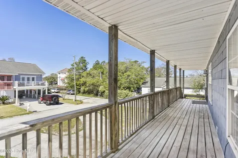 100 Moorefield Drive Carolina Beach NC 28428