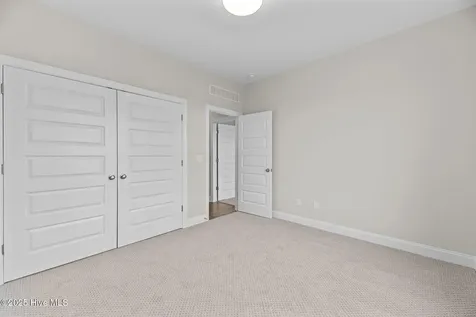 1015 Brighton Drive New Bern NC 28562