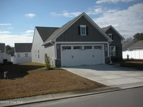 867 Ashlar Circle Leland NC 28451