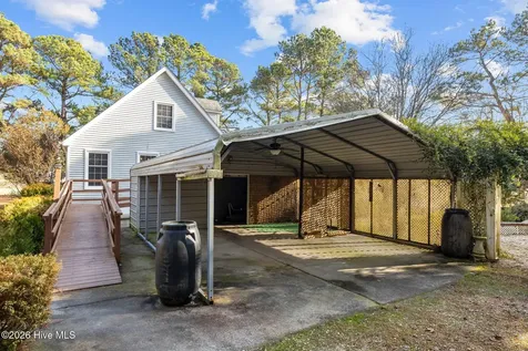 142 Jordans Lane Beaufort NC 28516