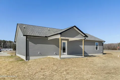102 Dees Meadow Lane Fremont NC 27830