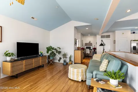 402 Carolina Beach Avenue S Carolina Beach NC 28428