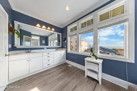 402 Carolina Beach Avenue S Carolina Beach NC 28428
