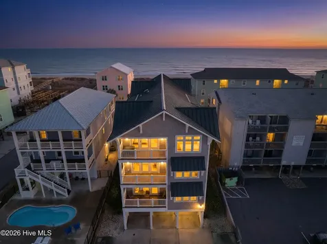 402 Carolina Beach Avenue S Carolina Beach NC 28428