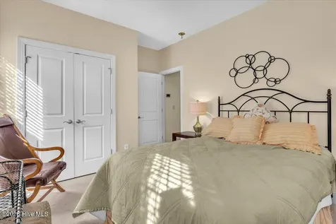 3927 Pepperberry Lane SE Southport NC 28461