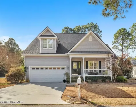 3927 Pepperberry Lane SE Southport NC 28461
