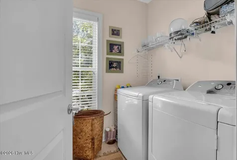 3927 Pepperberry Lane SE Southport NC 28461