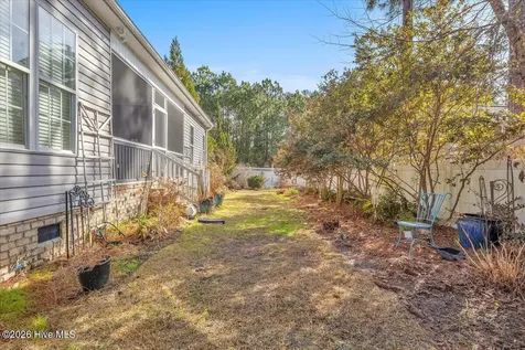 3927 Pepperberry Lane SE Southport NC 28461