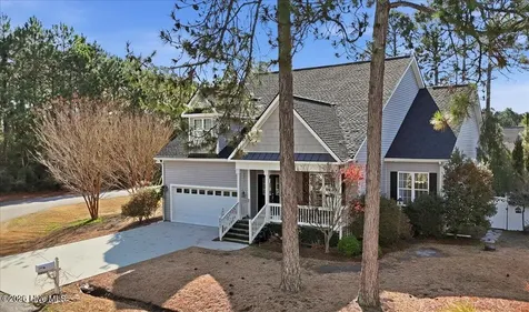 3927 Pepperberry Lane SE Southport NC 28461