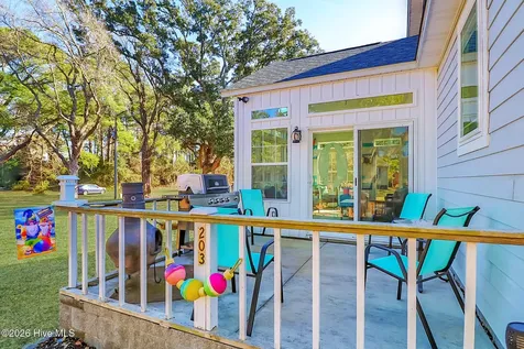 203 George Taylor Road Newport NC 28570