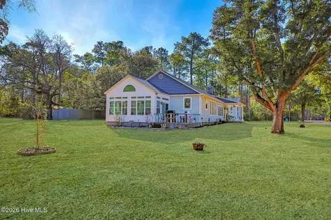 203 George Taylor Road Newport NC 28570
