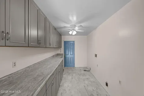 1603 Oakwood Avenue New Bern NC 28560