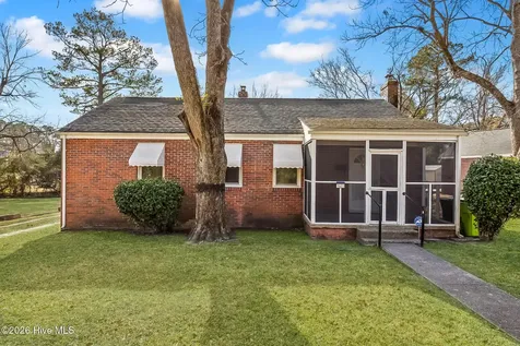 1603 Oakwood Avenue New Bern NC 28560
