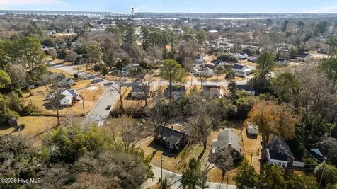 1603 Oakwood Avenue New Bern NC 28560