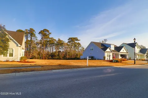 451 Freedom Park Road Beaufort NC 28516