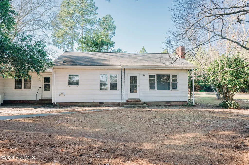 2377 Lyon Landing Road Elizabethtown NC 28337